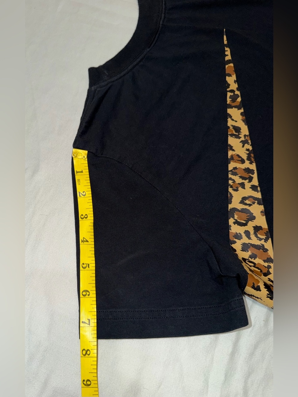 Nike NSW Animal Print Swoosh Cropped Top Black Leopard Logo Size M - Picture 11 of 11